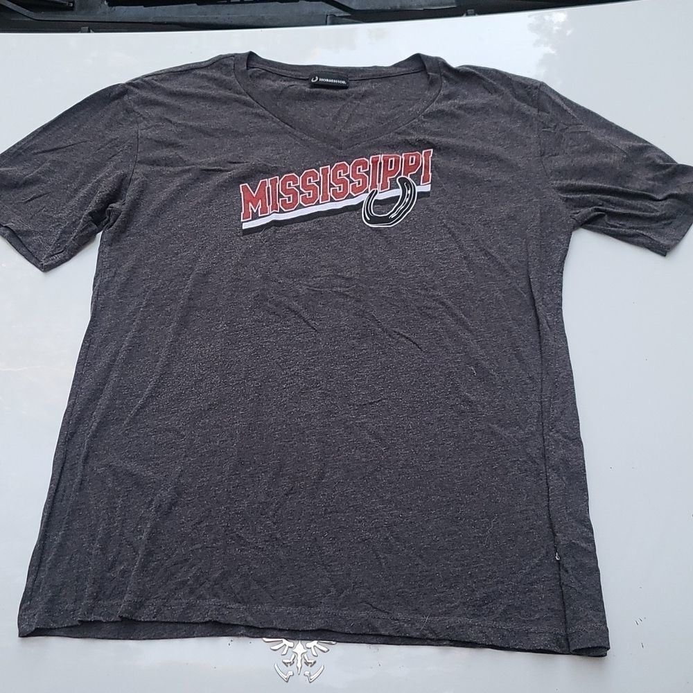 Horseshoe grey Mississippi v-neck t-shirt